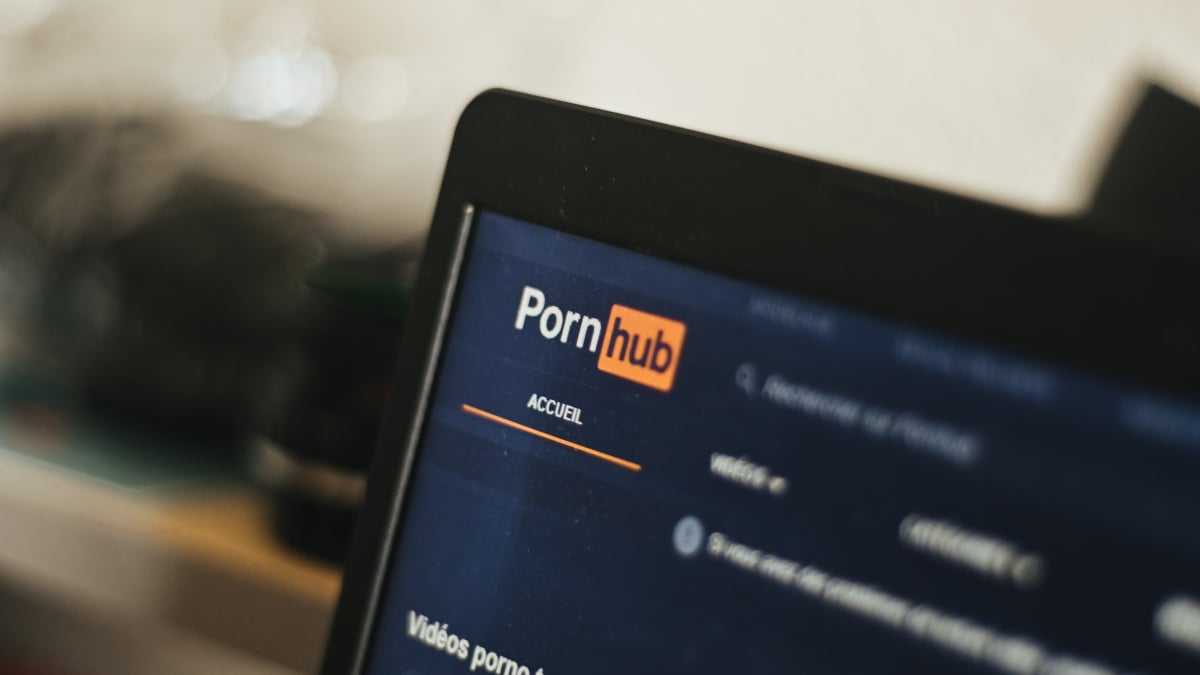 Pornhub bị cáo buộc lạm dụng dữ liệu người dùng. - Trải Nghiệm Sống