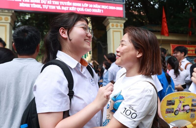 mo-them-lop-10-chuyen-ha-noi-–-amsterdam-va-chu-van-an