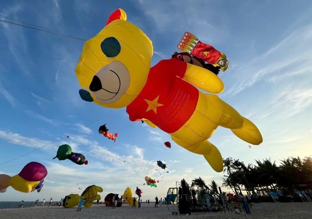 khoang-228.000-luot-khach-den-binh-thuan-va-doanh-thu-uoc-khoang-450-ty-dong