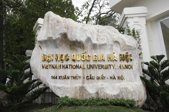 truong-dai-hoc-trong-dai-hoc:-cai-ten-khong-lam-nen-dot-pha