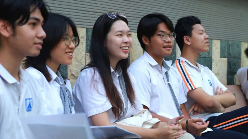 cac-truong-xet-hoc-ba-2025-o-ha-noi-moi-nhat,-thi-sinh-nen-tham-khao-ngay