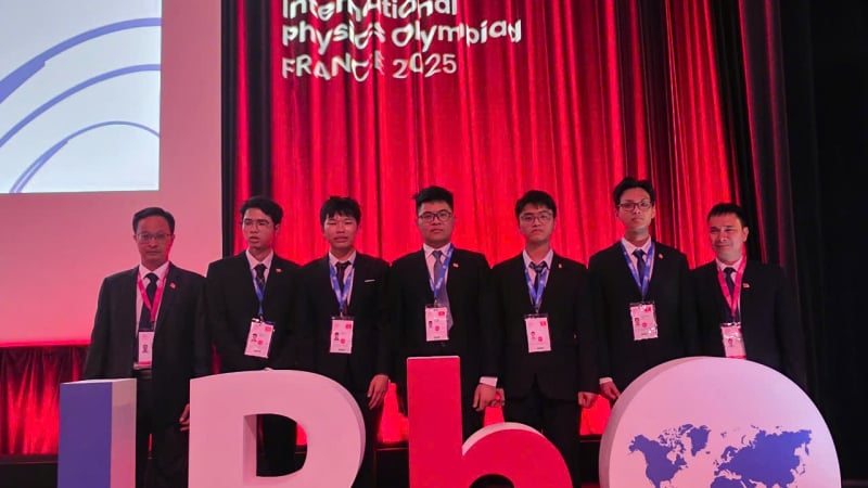 5-hoc-sinh-viet-nam-thang-lon-tai-ky-thi-olympic-vat-ly-quoc-te-2025