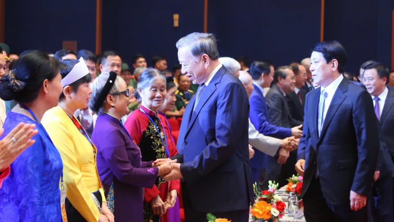 tong-bi-thu-to-lam:-nguoi-co-cong-voi-cach-mang-la-tai-san-quy-bau-cua-dan-toc