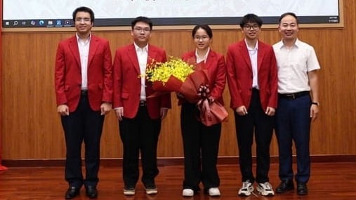 hoc-sinh-lop-11-duy-nhat-cua-viet-nam-da-gianh-huy-chuong-vang-olympic-sinh-hoc-quoc-te-2025