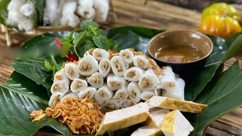 tinh-hung-yen-moi:-du-khach-nhat-dinh-phai-day-som-de-thu-loat-mon-an-sang-bat-mieng-bac-nhat-nay