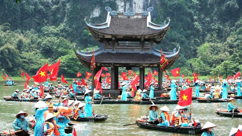 du-lich-ninh-binh-cat-canh:-tu-vung-dat-co-den-cuc-tang-truong-moi-cua-du-lich-viet-nam