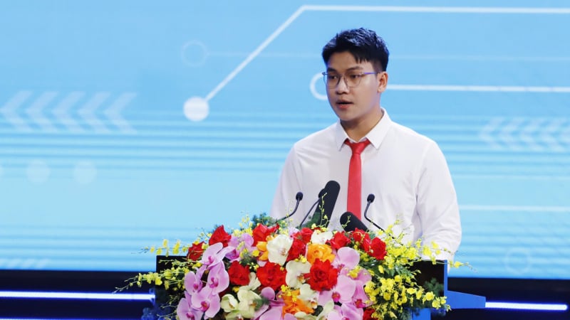 chan-dung-nam-sinh-gay-bat-ngo-voi-bai-phat-bieu-tai-le-khai-giang-chua-tung-co