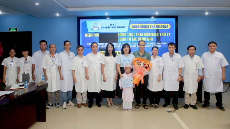 benh-vien-trung-uong-hue-ghi-dau-an-lon-voi-ca-ghep-tuy-dac-biet-cho-be-gai-6-tuoi
