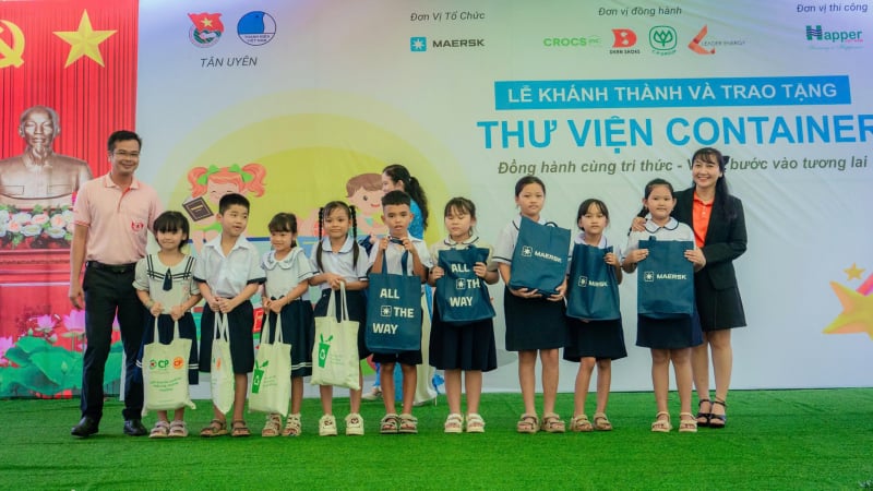 cp.-viet-nam-dong-hanh-cung-du-an-thu-vien-container-nam-thu-3-lien-tiep