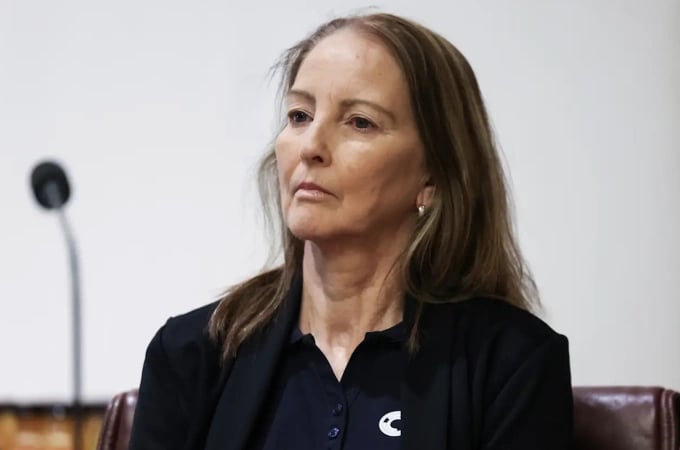 bi-cuop-viec-vi-chinh-ai-minh-huan-luyen