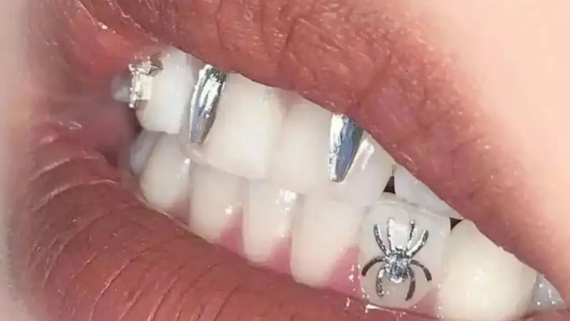 gioi-tre-trung-quoc-ro-trao-luu-xam-rang,-chuyen-gia-canh-bao