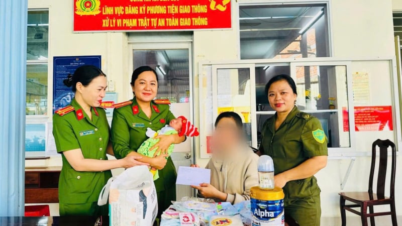 phat-hien-tre-so-sinh-truoc-cong-nha-dan-o-tay-ninh