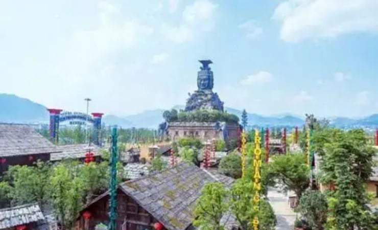 nghe-la:-tuyen-nguoi-“ngoi-choi-xoi-nuoc”,-bao-an-uong,-chi-can…-du-gia