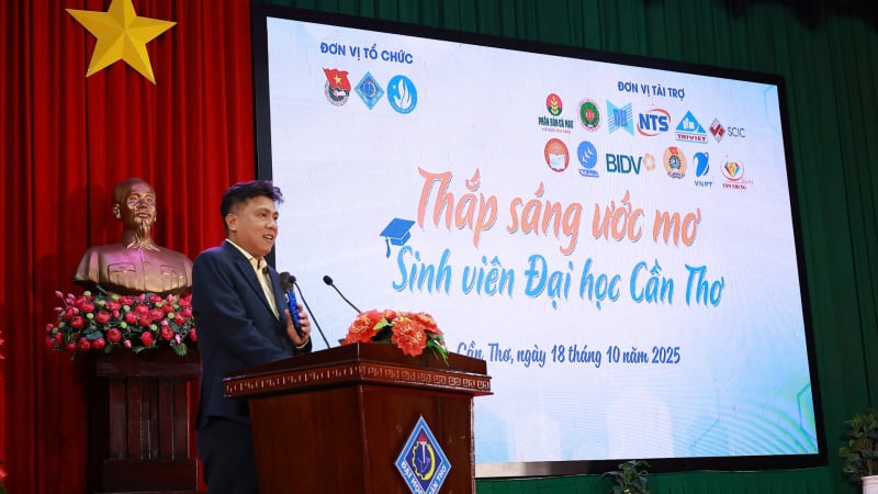 phan-bon-ca-mau-tiep-tuc-“thap-sang-uoc-mo”-sinh-vien-dai-hoc-can-tho