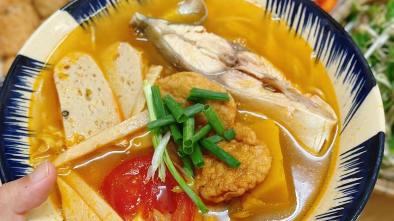 mach-ban-cach-nau-bun-cha-ca-sieu-ngot-nuoc,-thom-ngon-chuan-vi,-ca-nha-deu-me