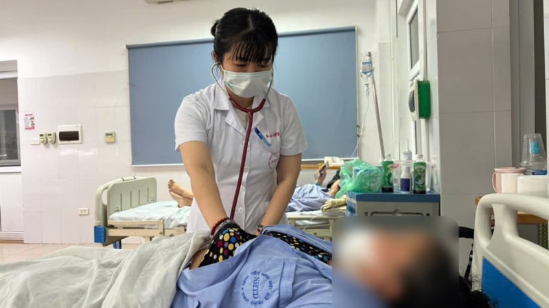 co-the-nut-ne,-bong-troc-da-nghiem-trong-vi-tuong-sau-bo-len-da,-tu-tim-la-boi-dap