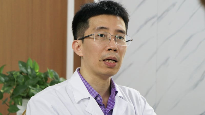 bac-si-hang-dau-trong-linh-vuc-dot-quy-o-viet-nam-chinh-thuc-duoc-phong-ham-giao-su-nam-2025