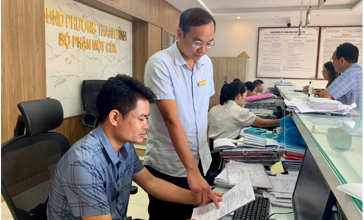 thoi-han-tinh-gian-bien-che-cong-chuc-khong-dap-ung-vi-tri-viec-lam?