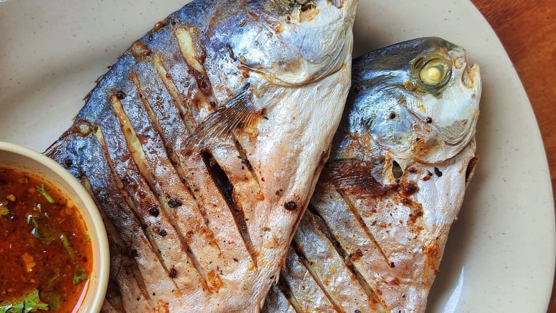 loai-ca-dung-dau-“tu-quy-ngu”-thit-ngot-thom-mem,-giau-dinh-duong,-dem-nuong-muoi-tieu-cuc-ngon