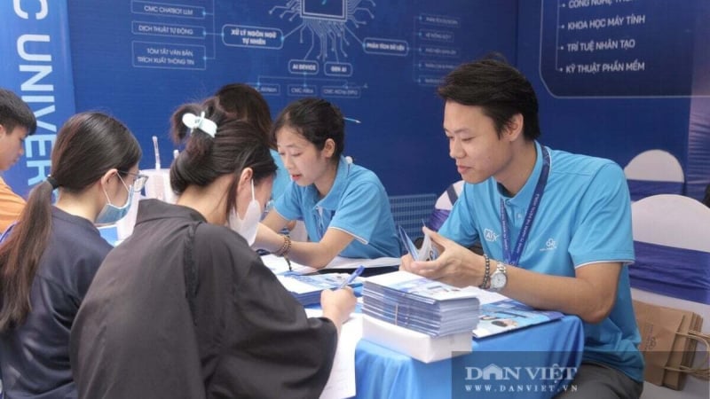 tuyen-sinh-nam-2026:-nhieu-truong-dieu-chinh-phuong-an,-cuoc-dua-vao-dai-hoc-them-canh-tranh