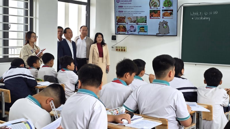 nghe-an:-ngay-dau-tien-cua-giao-vien,-hoc-sinh-tai-ngoi-truong-hang-chuc-ty-dong-tung-bi-bo-hoang