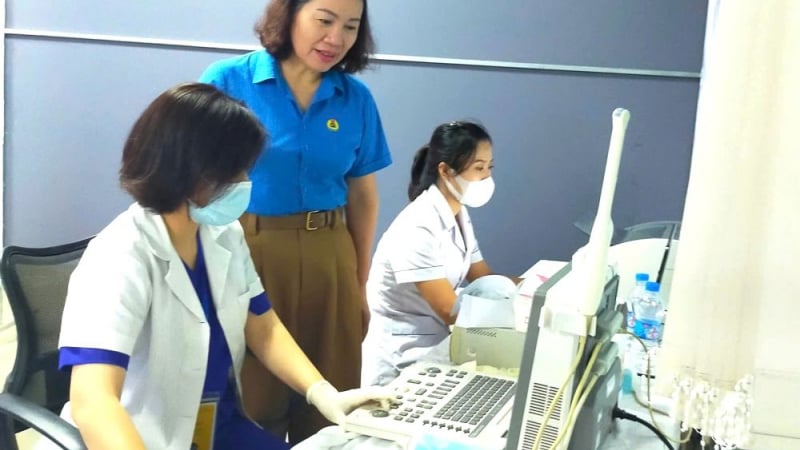 cong-doan-thanh-hoa:-kham-suc-khoe-phu-khoa-va-tu-van-phap-luat-cho-200-lao-dong-nu