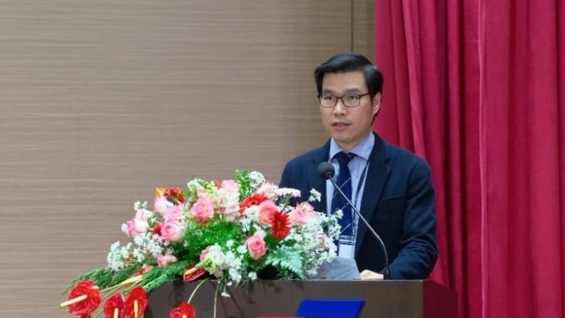 tan-pho-giao-su-la-hieu-truong-cua-truong-dai-hoc-nghin-ty,-nhieu-nam-la-chien-si-thi-dua