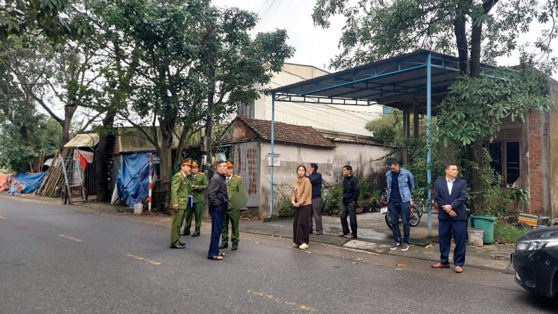 chuyen-nham-tien-vao-tai-khoan-la:-hai-cach-hanh-xu-mot-van-de