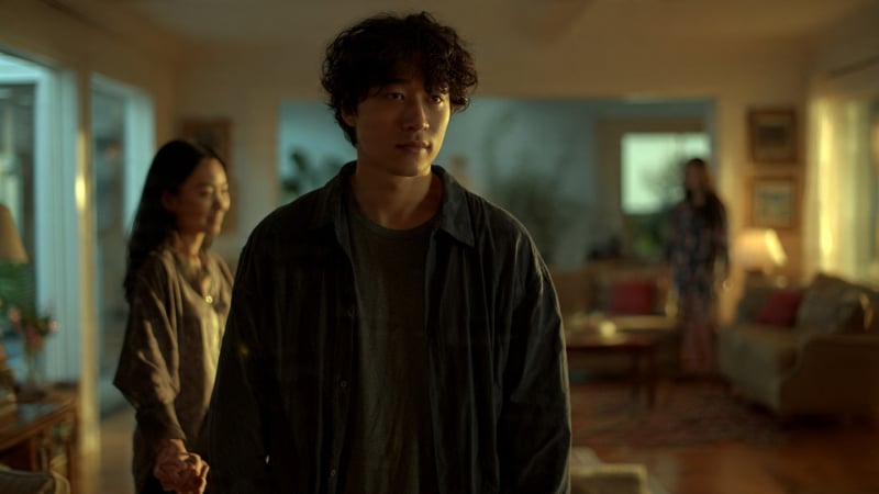 nhan-duoc-nhan-tin-tu-giup-viec,-toi-tuc-toc-bo-vo-cuoi-ngay-co-ay