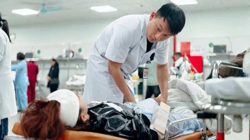 vu-lat-xe-o-lao-cai:-nhieu-nan-nhan-chan-thuong-so-nao,-gay-tay-chan