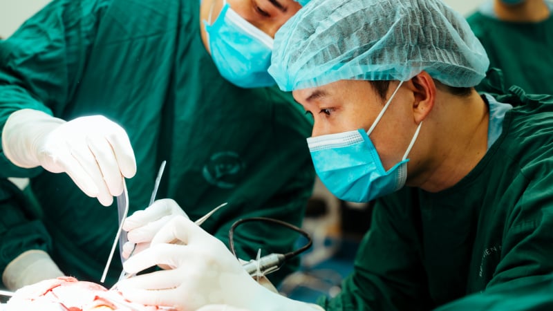 phau-thuat-thanh-cong-ca-bien-dang-hop-so-bam-sinh-cho-be-gai-moi-5-thang-tuoi