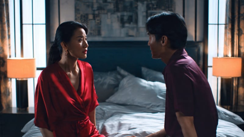 len-giuong-voi-chong-cu,-tuong-guong-vo-lai-lanh,-nao-ngo-toi-roi-xuong-ho-sau-tui-nhuc