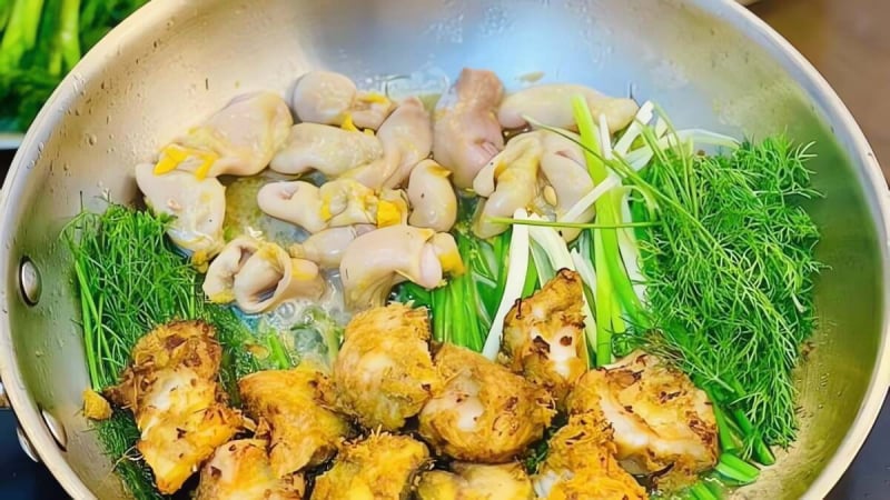 loai-ca-chua-omega-3-ngang-ca-hoi,-thit-thom-hon-ca-mu,-lam-mon-dac-san-ha-thanh-thom-ngon-bat-bai