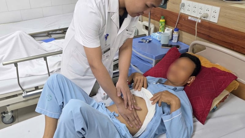 nguoi-dan-ong-bi-viem-gan,-suy-than-do-an-mat-ca-tram