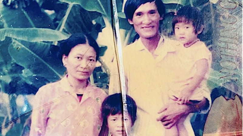 gia-dinh-hiem-co-o-nghe-an:-ong-la-dien-vien-the-he-dau-tien,-bo-tot-nghiep-truong-top-viet-nam