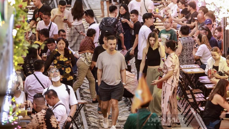 de-xuat-dung-tau-chay-qua-tuyen