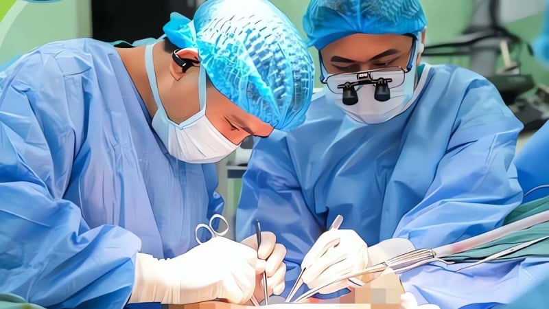 viem-xuong,-hoai-tu-nhieu-ngon-tay-vi-gia-dinh-tri-hoan-dieu-tri-cho-be-8-thang-tuoi