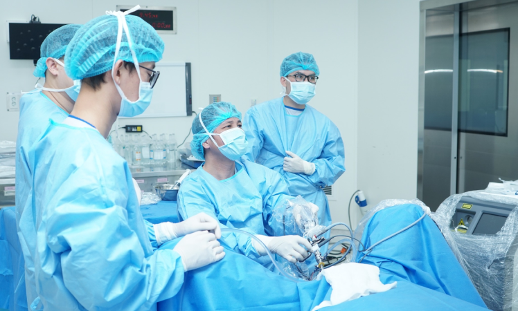 ve-nuoc-chua-can-benh-kho-noi-nho-mang-xa-hoi,-nu-viet-kieu-hoi-phuc-nhanh-chong-chi-sau-3-ngay