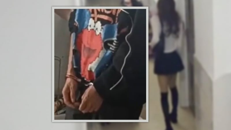 dong-nghiep-cu-khoe-tien,-nguoi-dan-ong-cai-trang-thanh-phu-nu,-trom-sach-roi-mang-vao-song-bac