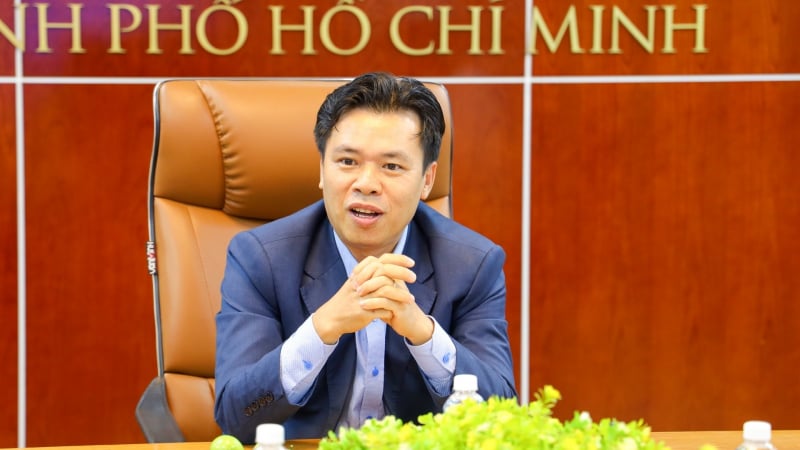 gs.ts-do-van-dai-duoc-tang-huan-chuong-hiep-si-cua-phap-la-ai?