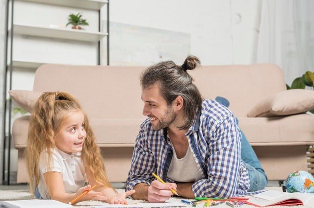 3-dieu-me-lam-khong-tot-bang-bo-trong-qua-trinh-nuoi-day-con