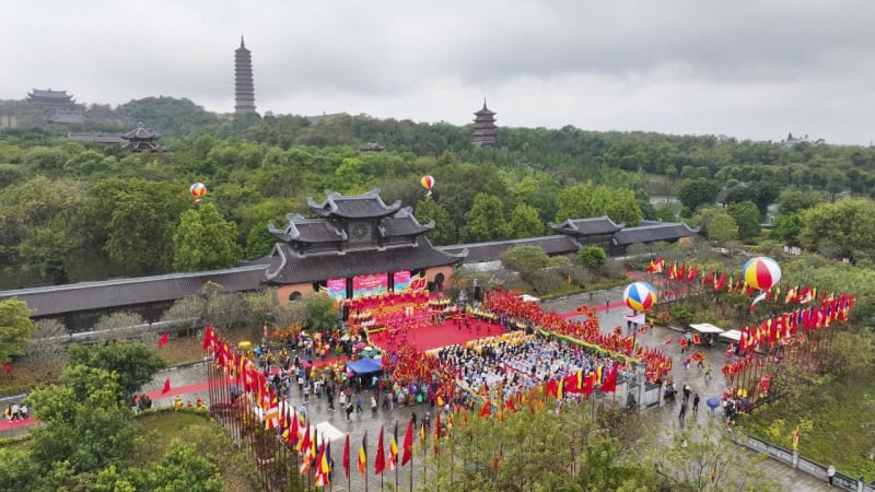 hanh-trinh-du-xuan-binh-ngo:-nhung-le-hoi-khong-the-bo-lo-tai-vung-dat-di-san-ninh-binh