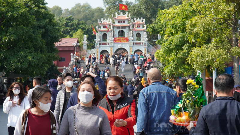 ba-chua-kho-la-ai?-van-khan-xin-loc-den-ba-chua-kho-dau-nam