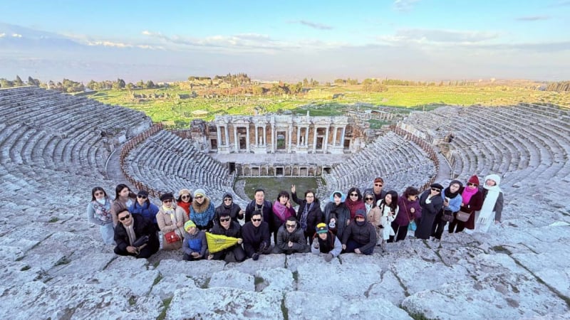 dong-loat-cac-doanh-nghiep-lu-hanh-thong-bao-tam-dung-tour-den-trung-dong