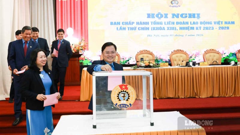 dong-chi-nguyen-anh-tuan-duoc-bau-lam-chu-tich-tong-ldldvn