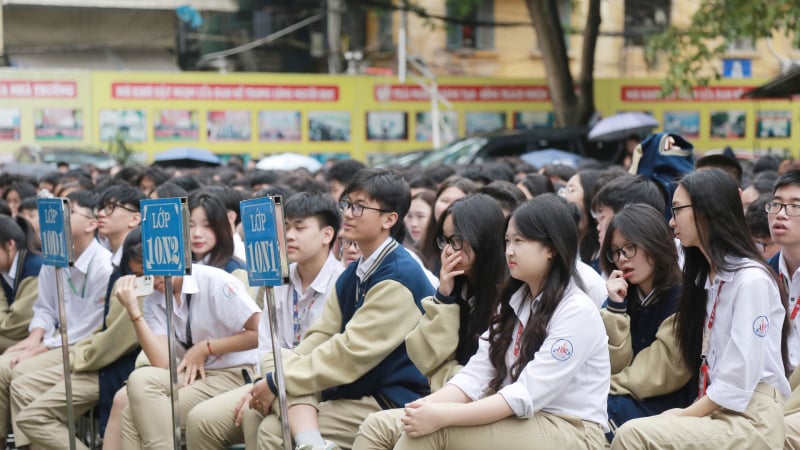 moi:-lich-nghi-gio-to-hung-vuong-2026-va-30/4-–-1/5-cua-hoc-sinh,-sinh-vien
