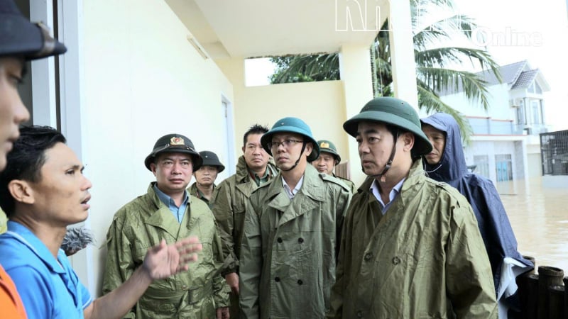 muc-luong-cua-bi-thu-tinh-uy-du-kien-khi-tang-luong-co-so