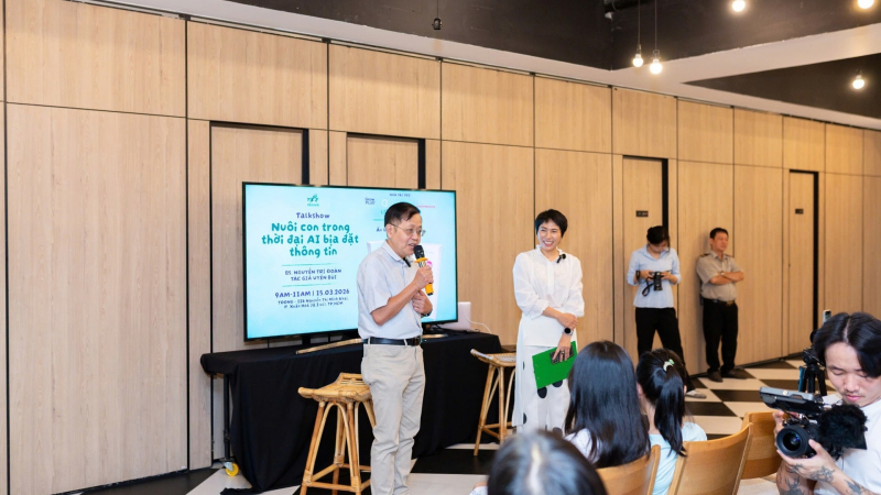 cuon-sach-de-con-duoc-om,-bac-si-nhi-khoa-canh-bao-“rac-thong-tin”-thoi-ai