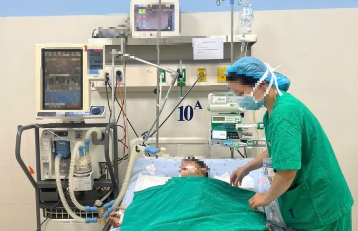 lien-tiep-nhieu-nguoi-o-da-nang-nghi-ngo-doc-ca-u-chua,-bo-y-te-chi-dao-khan