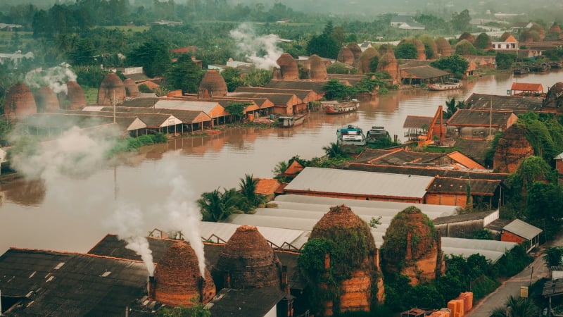 du-lich-vinh-long:-di-san-duong-dai-mang-thit,-danh-thuc-“vuong-quoc-do”-ben-dong-co-chien